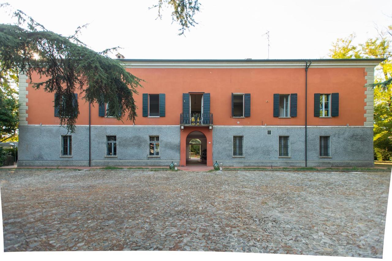 La Milzetta Bed & Breakfast Russi Bagian luar foto